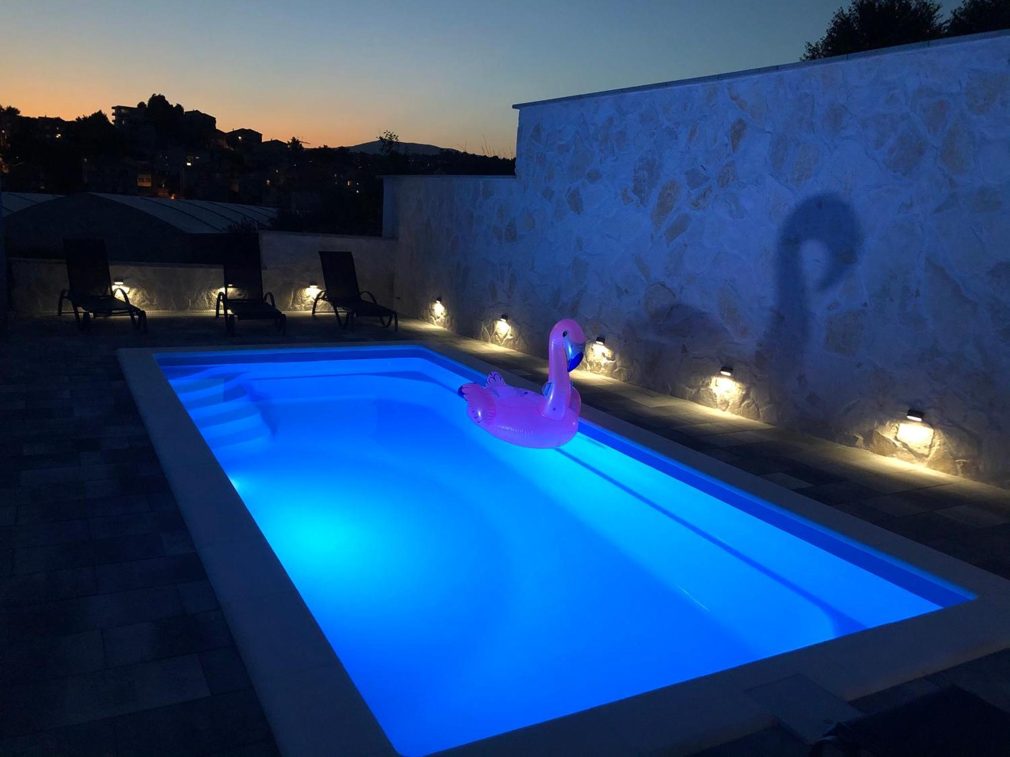 Apartment Frane Podstrana With Private Pool Bagian luar foto
